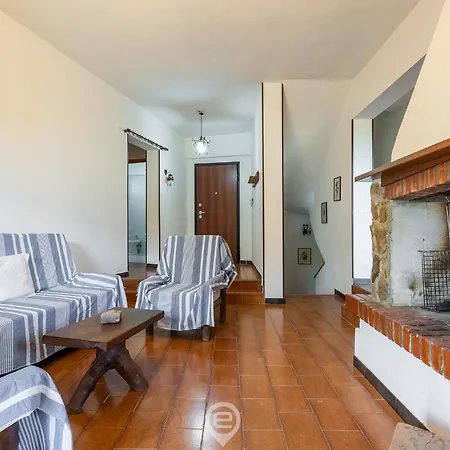 Villa Mareverde - Beach, Bbq & Parking Vakantiehuis Solanas (Cagliari)