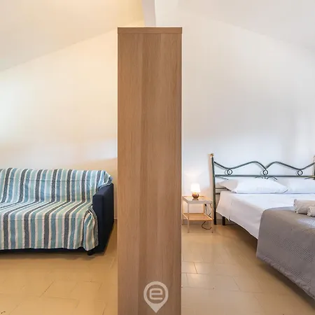 Villa Mareverde - Beach, Bbq & Parking Vakantiehuis