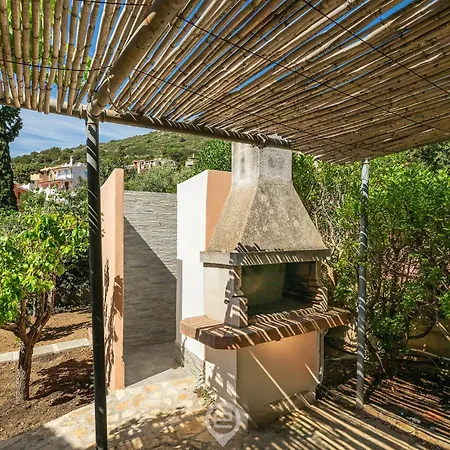 Villa Mareverde - Beach, Bbq & Parking Vakantiehuis *